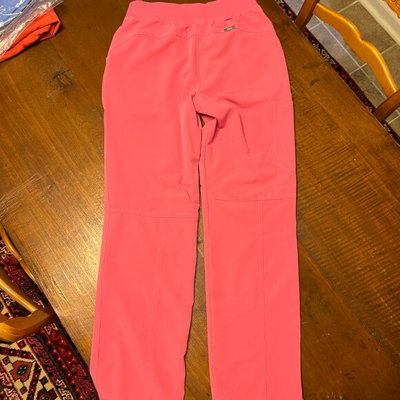 FIGS F*ing Pink Kade Scrub Pants (S/T) - Picture 3 of 5